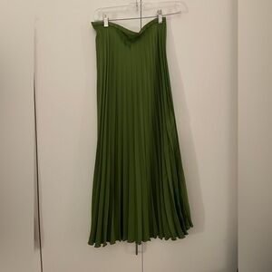 Zara green pleated skirt